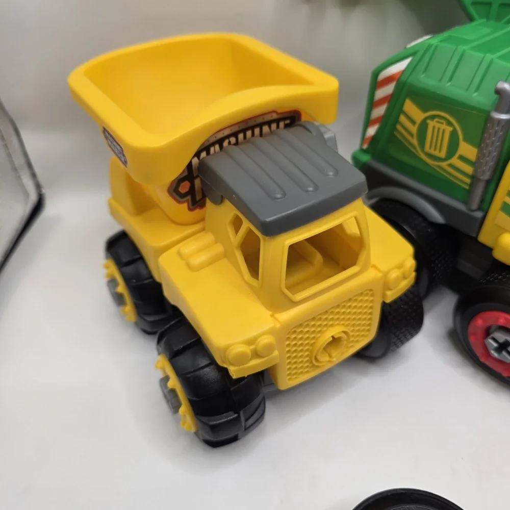 Junior Builder Construction‎ Trucks Mixed Lot Replacement Parts Vehicles Wheels